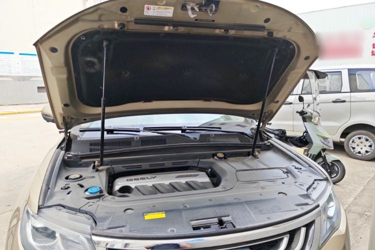Used Geely Auto Emgrand X7 Sport 2016 1.8TD Automatic ZhiZun Version Engine Bay