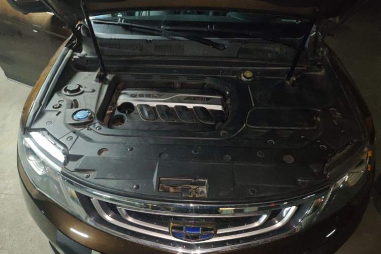 Used Geely Auto Emgrand X7 Sport 2016 1.8TD Automatic Smart Model Engine Bay