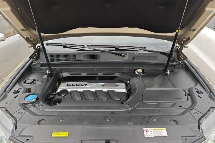Used Geely Auto Emgrand X7 Sport 2016 1.8TD Automatic ZhiZun Version Engine Bay