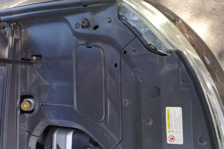 Used Geely Auto Emgrand X7 Sport 2016 1.8TD Automatic Smart Model Engine Bay Left