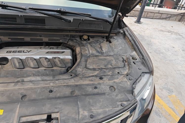 Used Geely Auto Emgrand X7 Sport 2016 1.8TD Automatic All-Wheel-Drive ZhiZun Edition Engine Bay Left