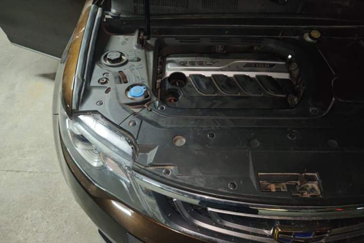 Used Geely Auto Emgrand X7 Sport 2016 1.8TD Automatic Smart Model Engine Bay Right