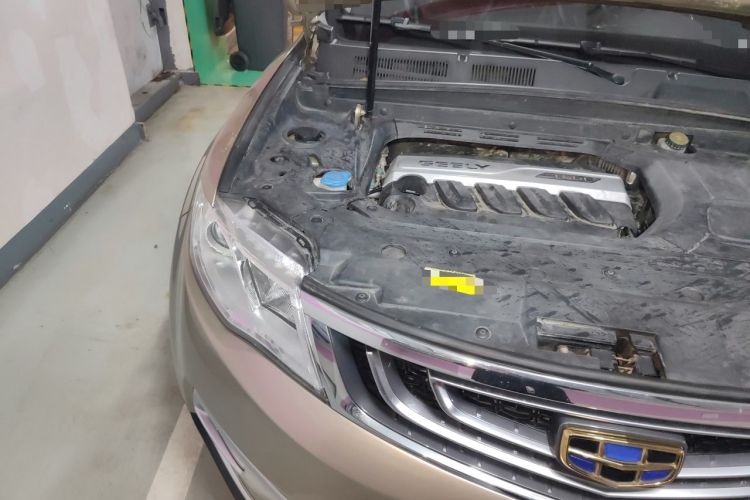 Used Geely Auto Emgrand X7 Sport 2016 1.8TD Automatic Smart Connectivity Version Engine Bay Right