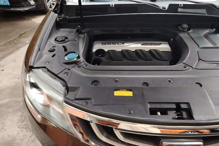 Used Geely Auto Emgrand X7 Sport 2016 1.8TD Automatic Smart Model Engine Bay Right