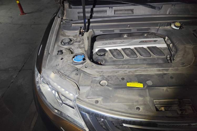 Used Geely Auto Emgrand X7 Sport 2016 1.8TD Automatic Smart Connectivity Version Engine Bay Right