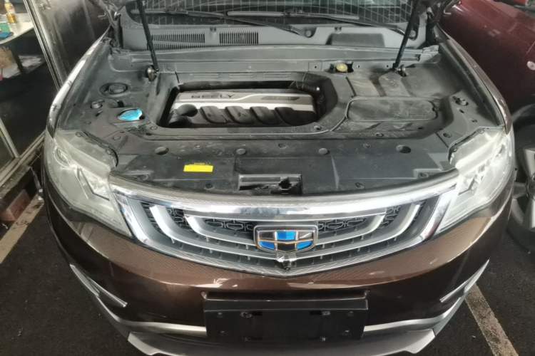 Used Geely Auto Emgrand X7 Sport 2016 1.8TD Automatic ZhiShang Model Engine Bay