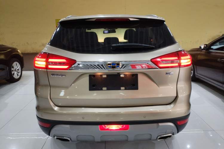 Used Geely Auto Emgrand X7 Sport 2016 1.8TD Automatic ZhiShang Model Exterior 4