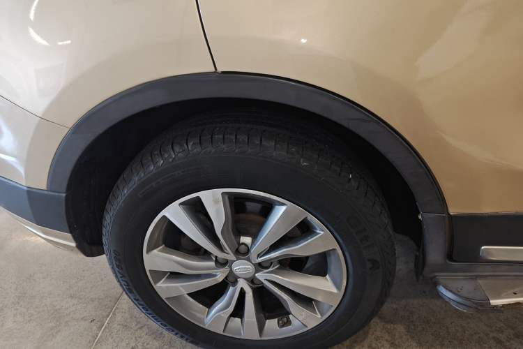 Used Geely Auto Emgrand X7 Sport 2016 1.8TD Automatic Smart Model Exterior 5