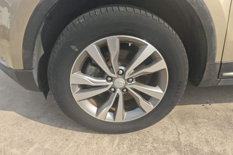 Used Geely Auto Emgrand X7 Sport 2016 2.0L Manual Smart Connect Version Exterior 7