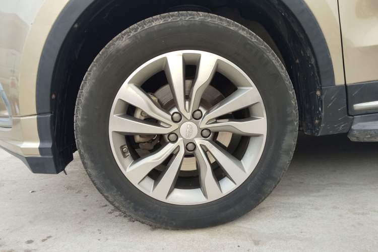 Used Geely Auto Emgrand X7 Sport 2016 1.8TD Automatic Smart Model Exterior 7