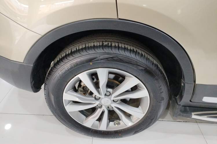 Used Geely Auto Emgrand X7 Sport 2016 1.8TD Automatic ZhiShang Model Exterior 8