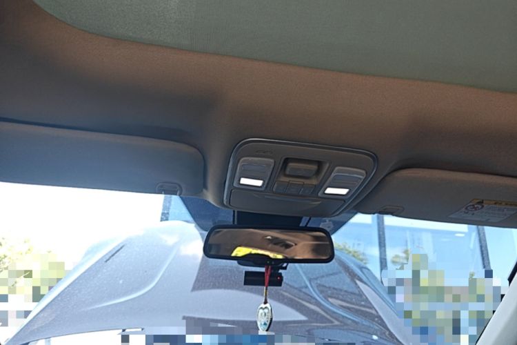 Used Geely Auto Emgrand X7 Sport 2016 1.8TD Automatic Smart Model Headliner