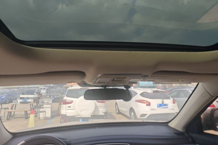 Used Geely Auto Emgrand X7 Sport 2016 2.0L Manual Smart Connect Version Headliner