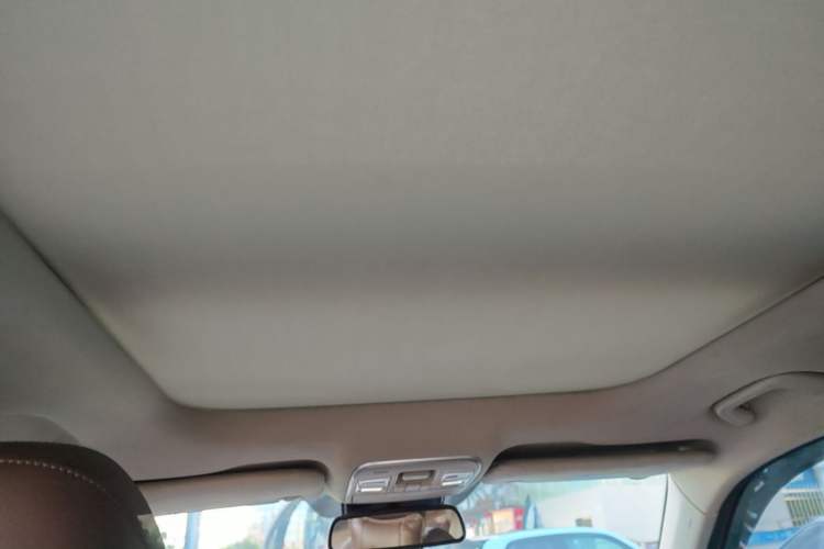 Used Geely Auto Emgrand X7 Sport 2016 1.8TD Automatic ZhiZun Version Headliner