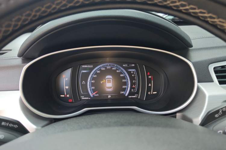 Used Geely Auto Emgrand X7 Sport 2016 1.8TD Automatic Smart Model Instrument Cluster