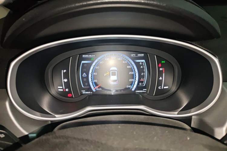 Used Geely Auto Emgrand X7 Sport 2016 1.8TD Automatic Smart Model Instrument Cluster