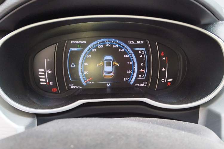 Used Geely Auto Emgrand X7 Sport 2016 2.0L Manual ZhiShang Version Instrument Cluster