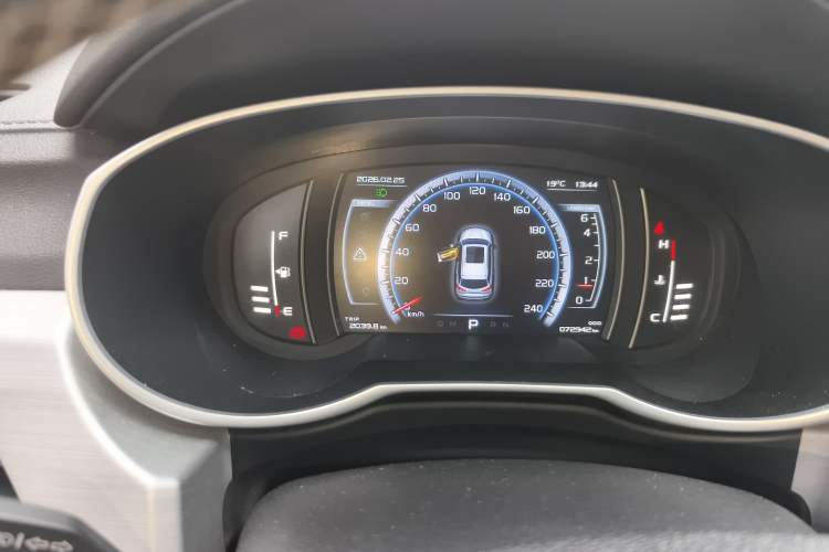 Used Geely Auto Emgrand X7 Sport 2016 1.8TD Automatic Smart Model Instrument Cluster