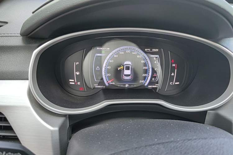 Used Geely Auto Emgrand X7 Sport 2016 1.8TD Automatic ZhiZun Version Instrument Cluster