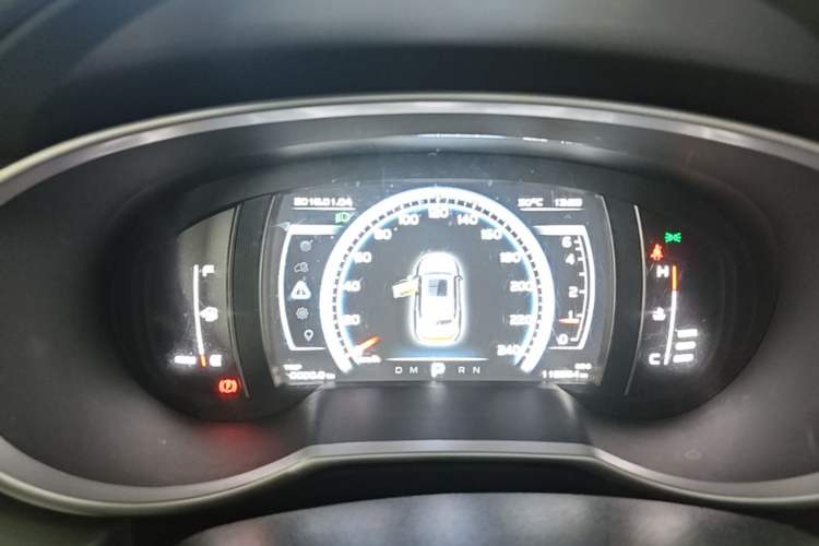Used Geely Auto Emgrand X7 Sport 2016 1.8TD Automatic ZhiZun Version Instrument Cluster