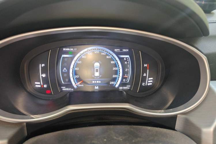 Used Geely Auto Emgrand X7 Sport 2016 2.0L Manual Smart Connect Version Instrument Cluster