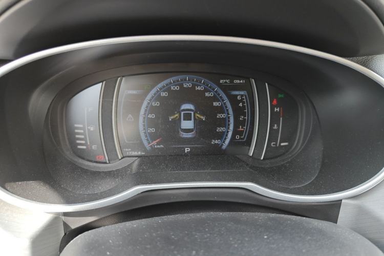 Used Geely Auto Emgrand X7 Sport 2016 1.8TD Automatic ZhiZun Version Instrument Cluster