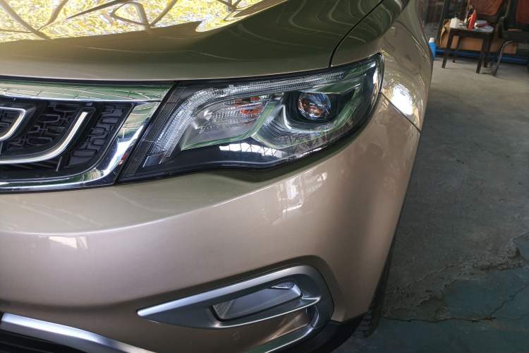 Used Geely Auto Emgrand X7 Sport 2016 1.8TD Automatic Smart Model Left Front Headlight