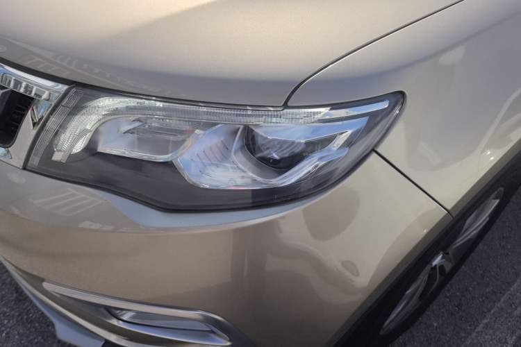 Used Geely Auto Emgrand X7 Sport 2016 1.8TD Automatic ZhiZun Version Left Front Headlight