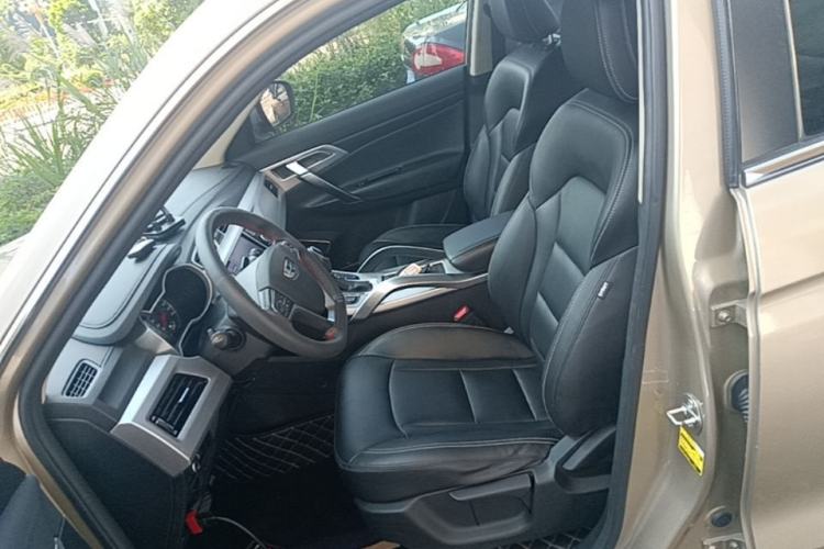Used Geely Auto Emgrand X7 Sport 2016 1.8TD Automatic ZhiShang Model Left Front Seat