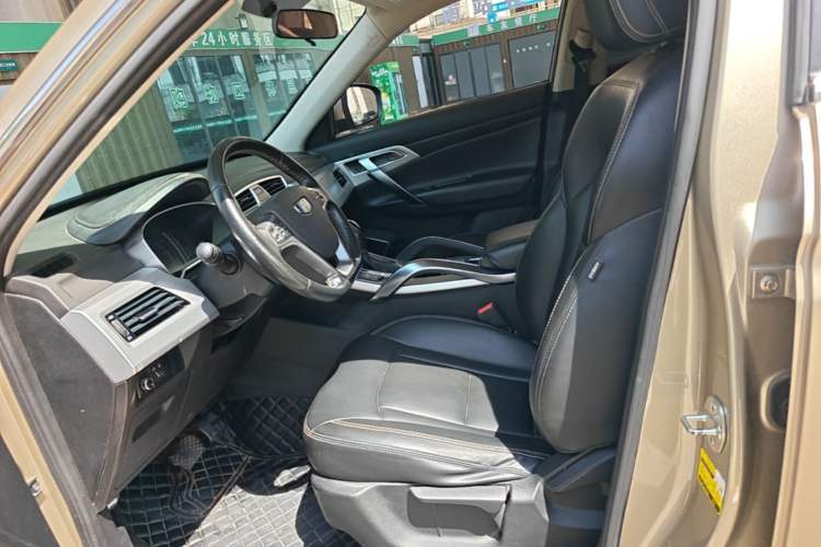 Used Geely Auto Emgrand X7 Sport 2016 1.8TD Automatic Smart Connectivity Version Left Front Seat