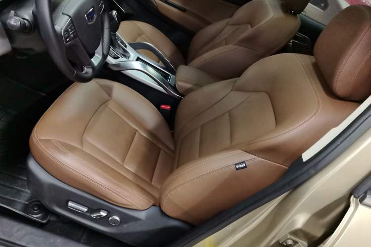 Used Geely Auto Emgrand X7 Sport 2016 1.8TD Automatic ZhiZun Version Left Front Seat