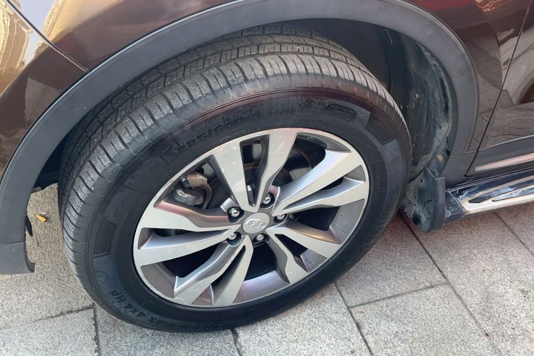 Used Geely Auto Emgrand X7 Sport 2016 1.8TD Automatic ZhiZun Version Left Front Wheel Hub