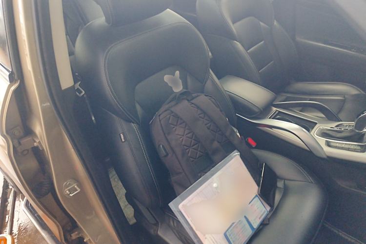 Used Geely Auto Emgrand X7 Sport 2016 1.8TD Automatic Smart Model Right Front Seat