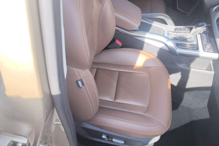 Used Geely Auto Emgrand X7 Sport 2016 1.8TD Automatic ZhiZun Version Right Front Seat