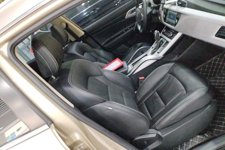 Used Geely Auto Emgrand X7 Sport 2016 1.8TD Automatic ZhiShang Model Right Front Seat