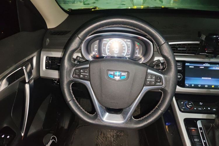 Used Geely Auto Emgrand X7 Sport 2016 1.8TD Automatic Smart Model Steering Wheel