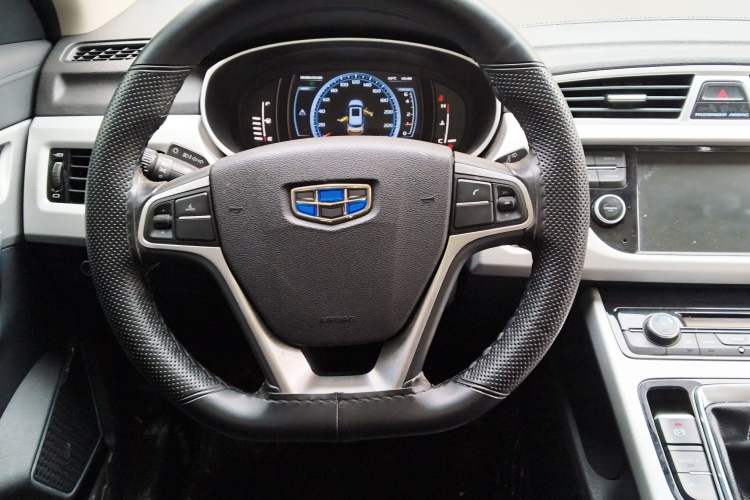 Used Geely Auto Emgrand X7 Sport 2016 2.0L Manual ZhiShang Version Steering Wheel