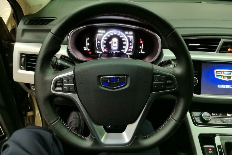Used Geely Auto Emgrand X7 Sport 2016 1.8TD Automatic ZhiZun Version Steering Wheel