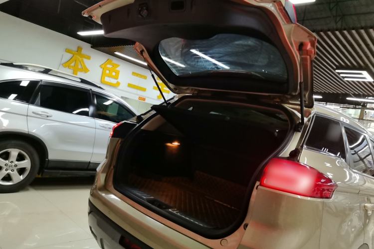 Used Geely Auto Emgrand X7 Sport 2016 1.8TD Automatic ZhiZun Version Trunk