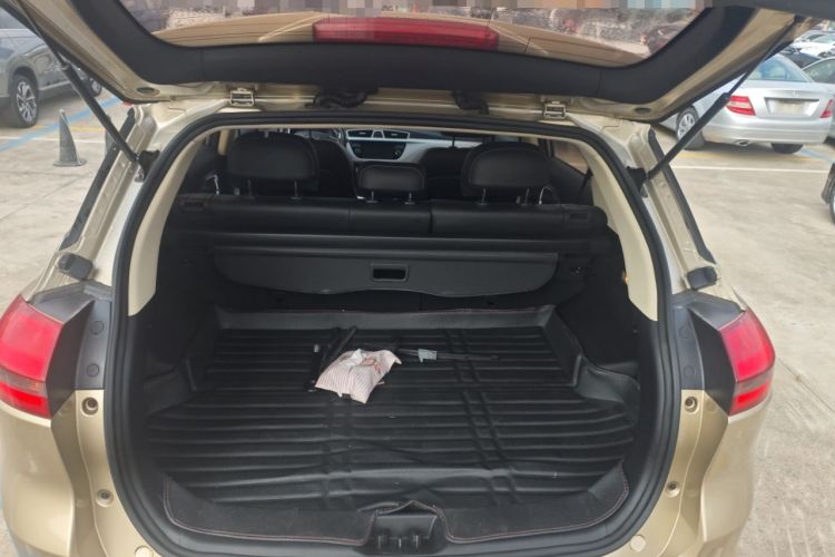 Used Geely Auto Emgrand X7 Sport 2016 2.0L Manual Smart Connect Version Trunk