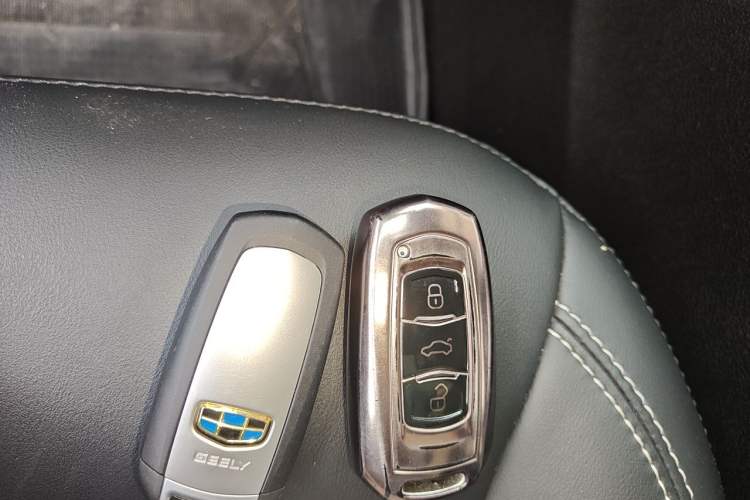 Used Geely Auto Emgrand X7 Sport 2016 1.8TD Automatic Smart Model Vehicle Key