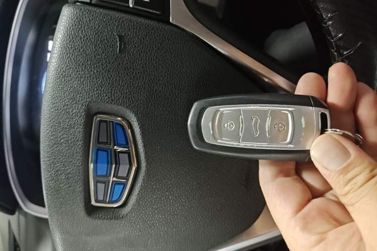 Used Geely Auto Emgrand X7 Sport 2016 1.8TD Automatic ZhiZun Version Vehicle Key