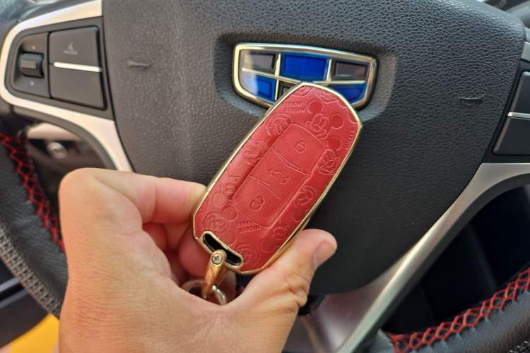 Used Geely Auto Emgrand X7 Sport 2016 2.0L Manual Smart Connect Version Vehicle Key