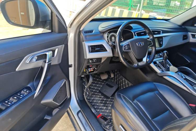 Used Geely Auto Emgrand X7 Sport 2016 1.8TD Automatic Smart Model Driver Seat