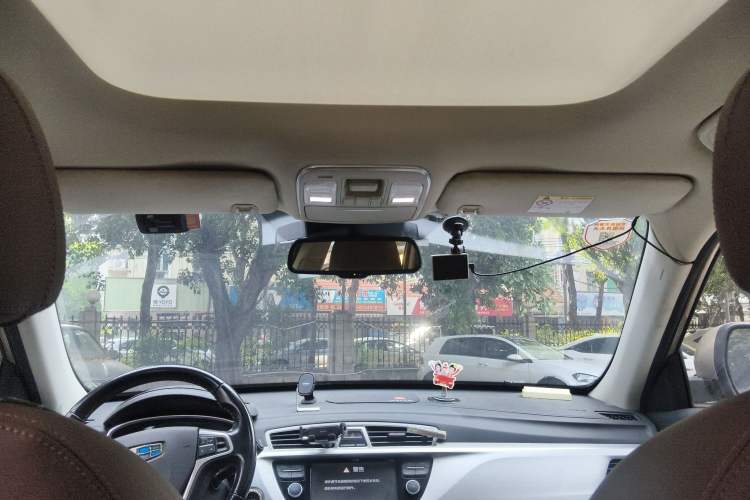 Used Geely Auto Emgrand X7 Sport 2016 1.8TD Automatic ZhiZun Version Headliner