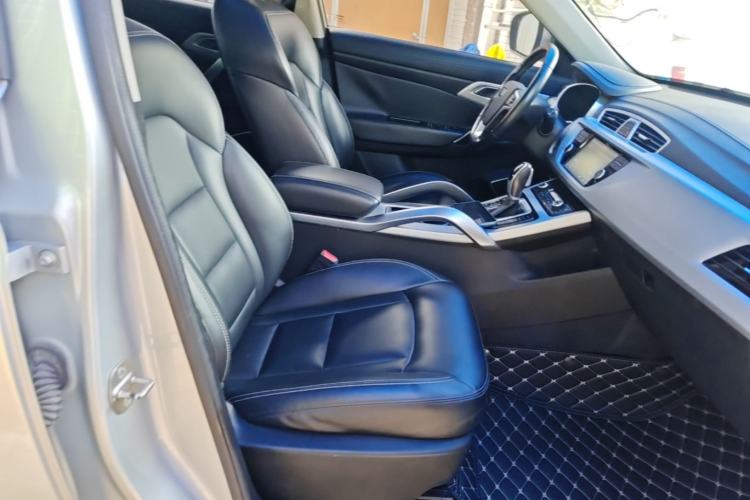 Used Geely Auto Emgrand X7 Sport 2016 1.8TD Automatic Smart Model Right Front Seat