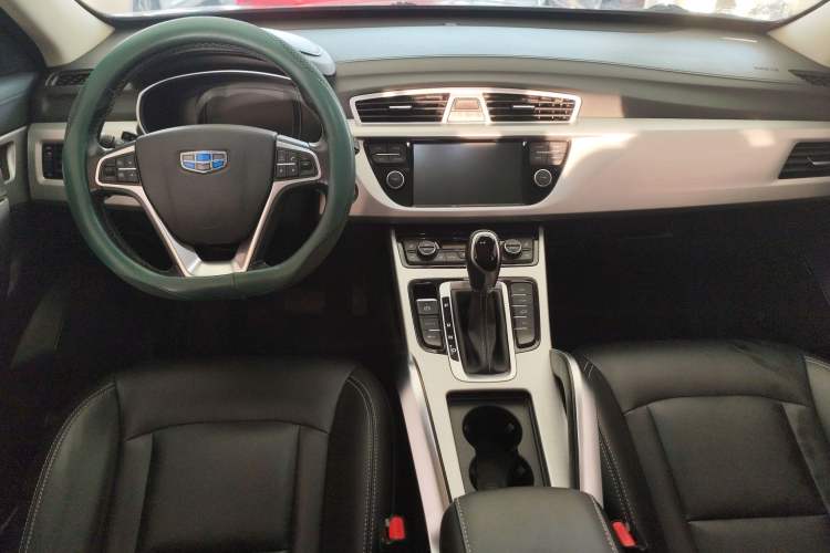 Used Geely Auto Emgrand X7 Sport 2016 1.8TD Automatic Smart Model Center Console