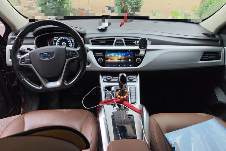 Used Geely Auto Emgrand X7 Sport 2016 1.8TD Automatic ZhiZun Version Center Console