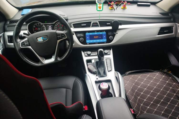 Used Geely Auto Emgrand X7 Sport 2016 1.8TD Automatic ZhiShang Model Center Console