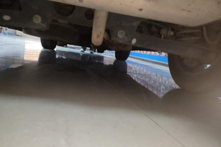 Used Geely Auto Emgrand X7 Sport 2016 1.8TD Automatic ZhiZun Version Chassis Rear